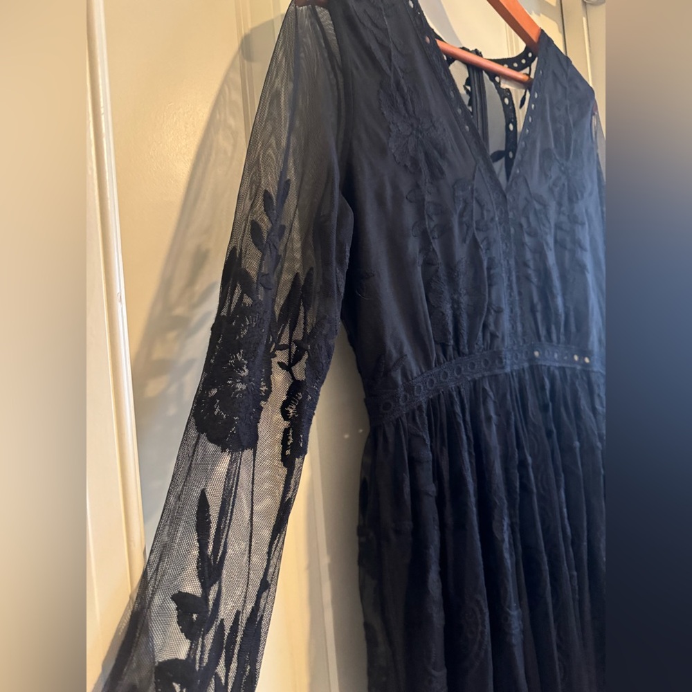 Altar’d State Black Lace Dress NWOT Size Large - Picture 3 of 10
